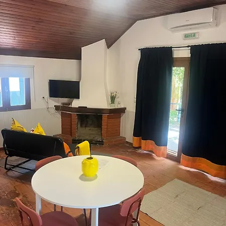 Refugio Do Pezo T1 Kemping